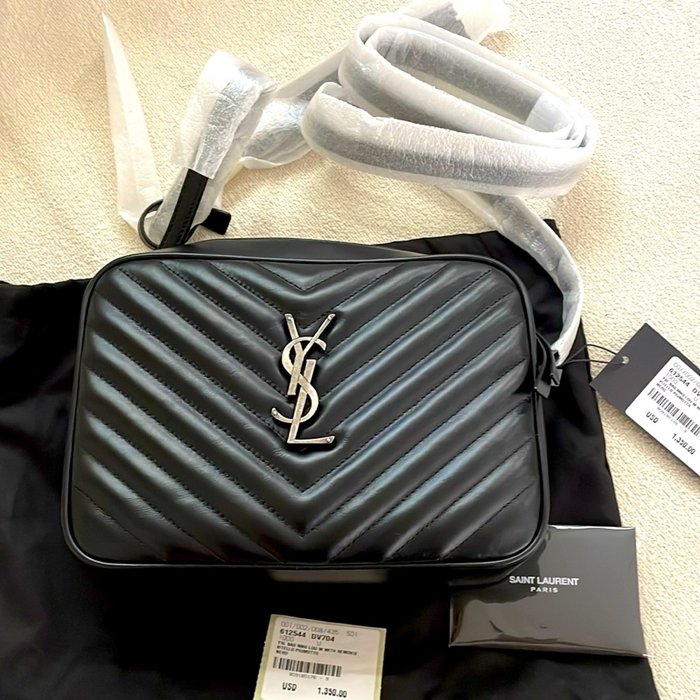 YSL Saint Laurent NWT Lou Medium Black Quilted Leather Camera Bag